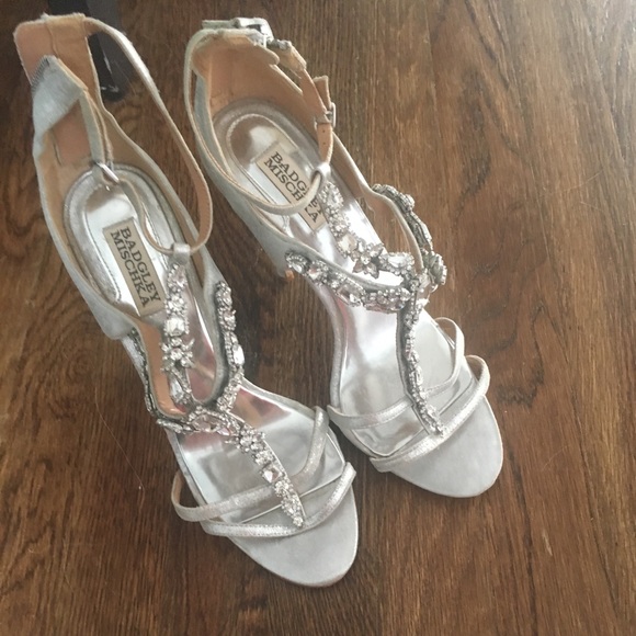 BADGLEY MISCHKA GIOVANA T STRAP SANDALS - Picture 1 of 4